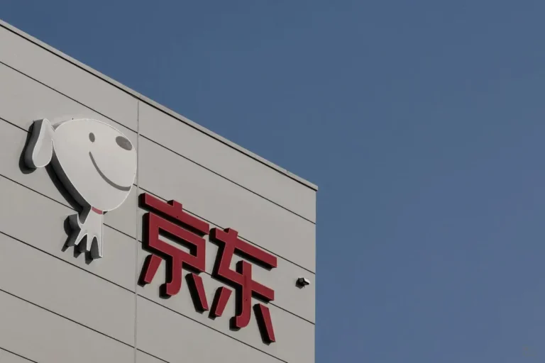 JD.com recupera la rentabilidad en el primer trimestre, aunque sus beneficios caen un 53%