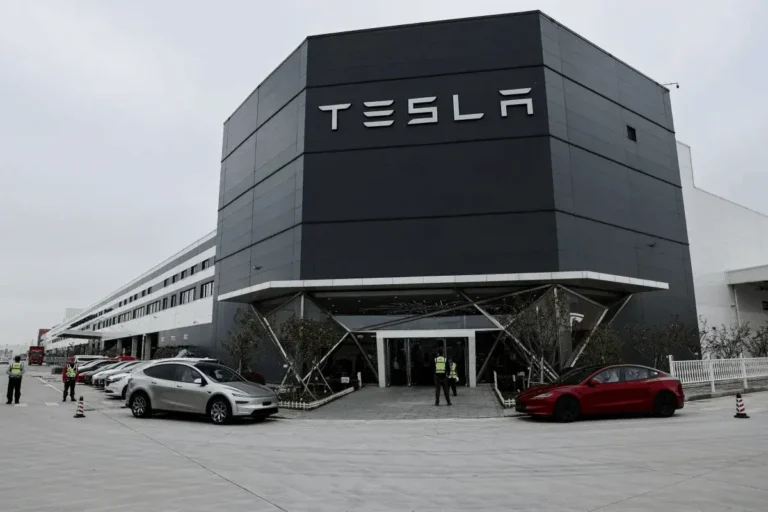 Elon Musk se une a la delegación de Trump en Beijing como un «puente natural» para el comercio