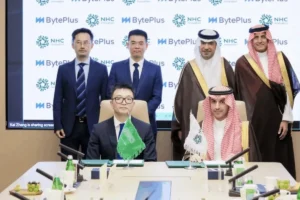 Lee más sobre el artículo Arabia Saudita firma acuerdos de construcción y ciudades inteligentes con empresas chinas ante el aumento de la cooperación