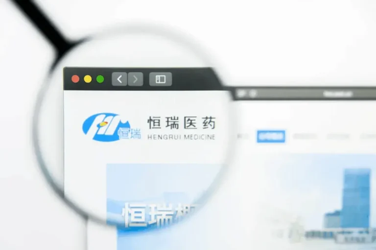 Los acuerdos transfronterizos de biotecnología se complican a medida que EE.UU. pone en el punto de mira los vínculos de inversión con China
