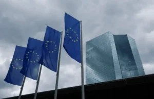 Lee más sobre el artículo Ejecutivos advierten que la sobrerregulación de la UE está frenando la actividad empresarial