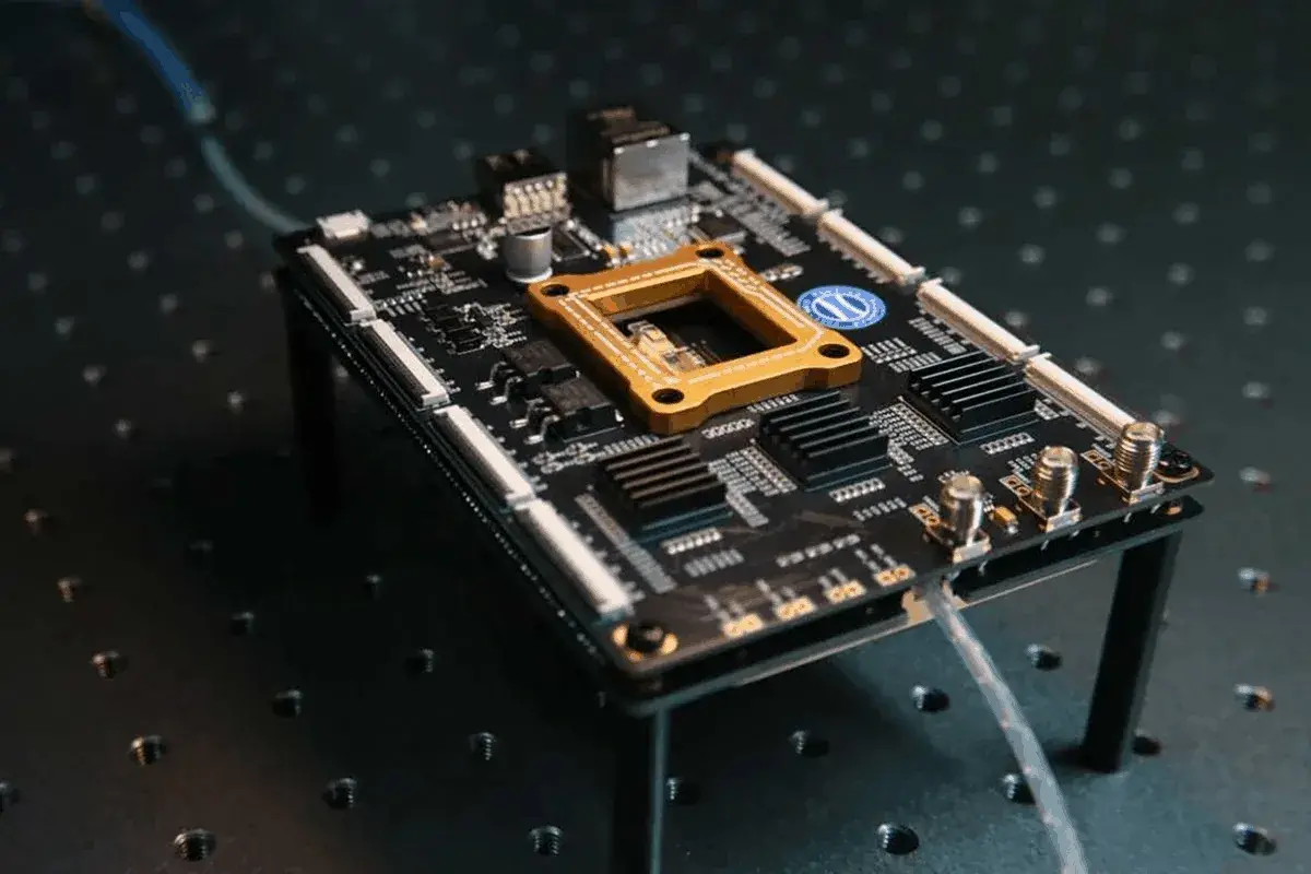 En este momento estás viendo Una startup china afirma que la tecnología de nanoimpresión puede producir chips ópticos en masa sin equipos ASML