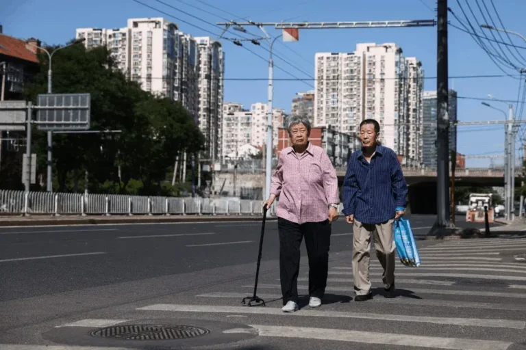 Ante la crisis demográfica prevista en China, algunos sectores ven oportunidades