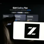 Las acciones de Zhipu AI se disparan tras el lanzamiento del modelo de código abierto GLM-5.2 por parte de la empresa china
