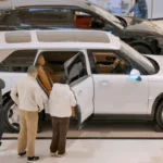 Las marcas chinas de vehículos eléctricos tienen en la mira a las firmas de lujo europeas, según un ejecutivo de Zeekr