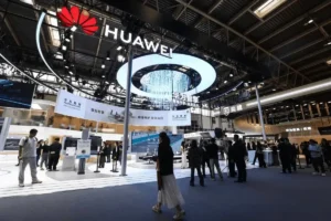 Lee más sobre el artículo Los chips de Huawei perfeccionan el modelo DeepSeek: un gran avance para la autosuficiencia de China en IA