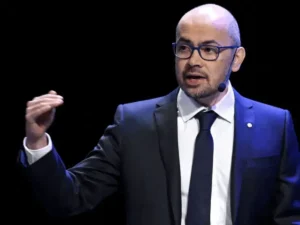 Lee más sobre el artículo Hassabis, de DeepMind, aboga por la supervisión de la IA