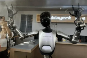 Lee más sobre el artículo ¿Se acabaron los choques contra cristales?. La unidad de IA corpórea de Ant Group anuncia un avance en la percepción robótica