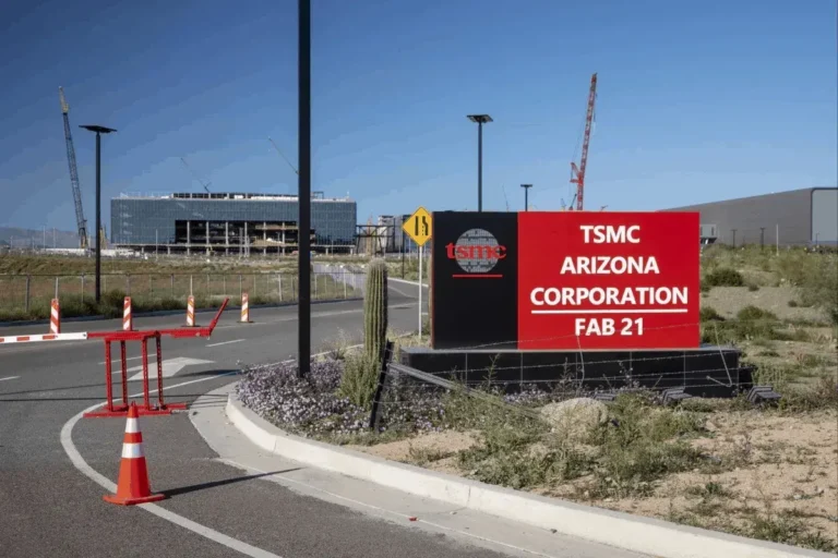 TSMC promete 100.000 millones de dólares adicionales para ampliar su planta de Arizona ante la creciente demanda de chips para IA