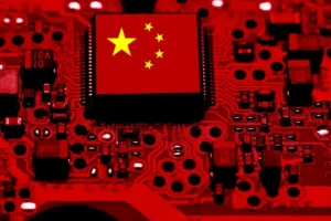Lee más sobre el artículo Una “startup” china de chips de IA sale del anonimato y apuesta por el apilamiento 3D para eludir los controles de EE. UU