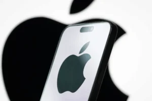 Lee más sobre el artículo La función «Ocultar mi correo electrónico» de Apple tiene un fallo que expone direcciones de correo electrónico reales, según afirma un investigador