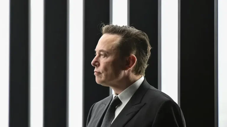 Mil millones de robots en las calles: La impresionante proyección económica de Elon Musk para 2031