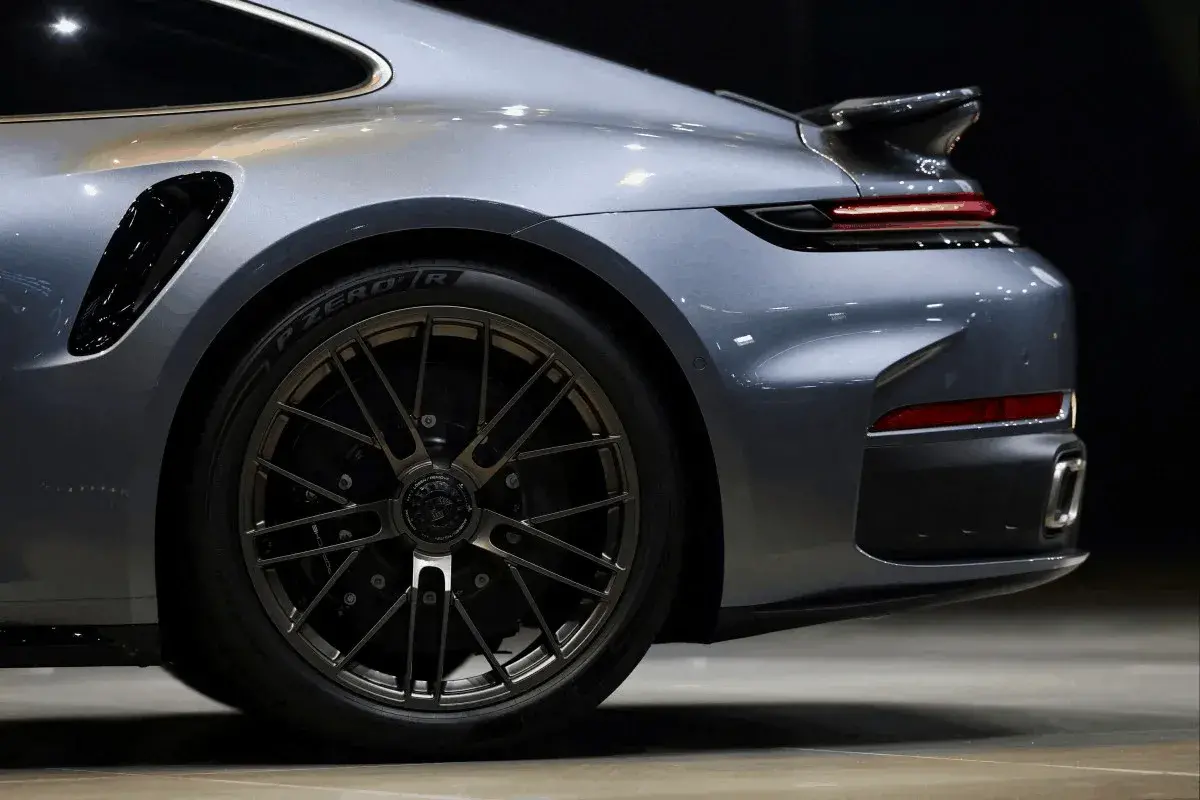 En este momento estás viendo El desafío de BYD a Porsche; Por qué los automóviles chinos tienen dificultades a nivel local: 7 lecturas de vehículos eléctricos