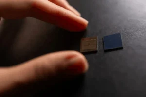 Lee más sobre el artículo La escasez de memoria para IA presiona a los gobiernos a actuar