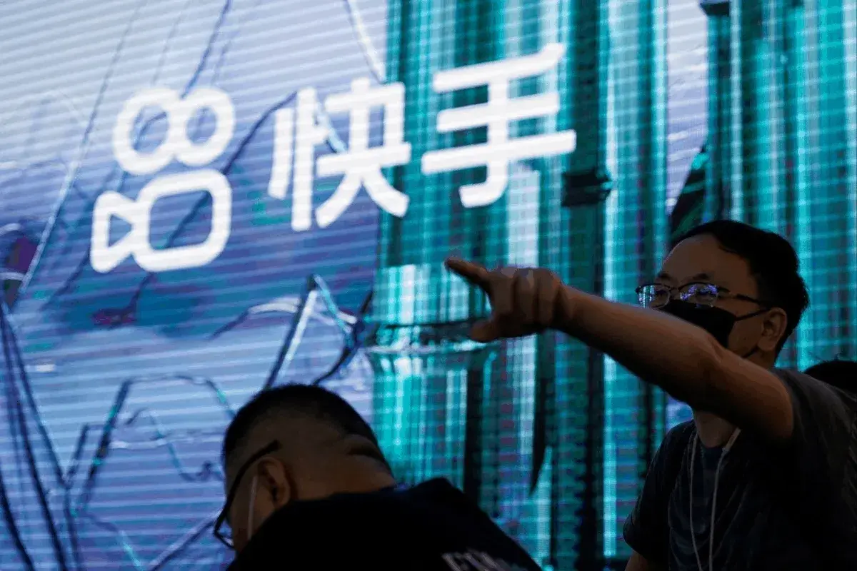 En este momento estás viendo Kuaishou notifica a la Bolsa de Hong Kong una ronda de financiación de 3.000 millones de dólares para Kling AI