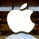 Apple supera brevemente el valor de mercado de 5 billones de dólares por primera vez