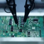 El repunte de las empresas chinas de equipos para chips se enfrenta a la prueba de los resultados financieros, impulsado por el auge de la memoria y las apuestas por la tecnología local