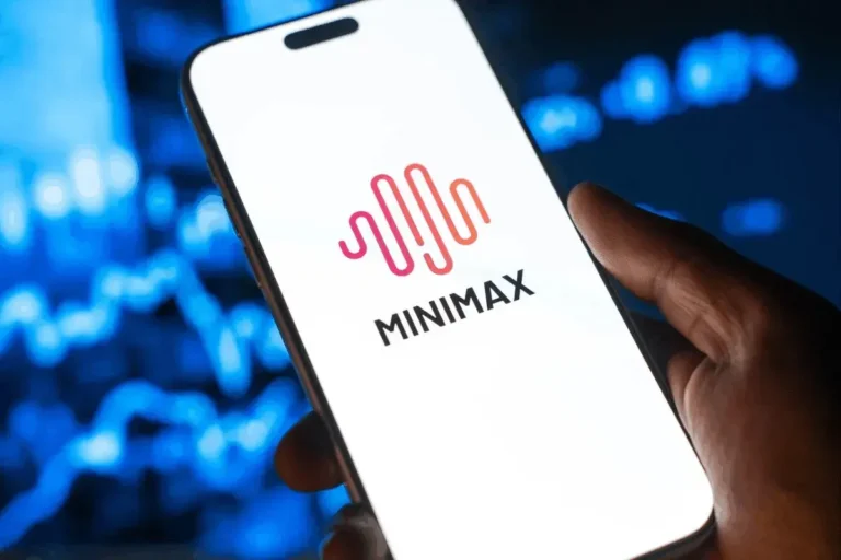 La empresa china MiniMax restringe el acceso internacional a su nuevo modelo de vídeo por IA debido a disputas sobre derechos de autor