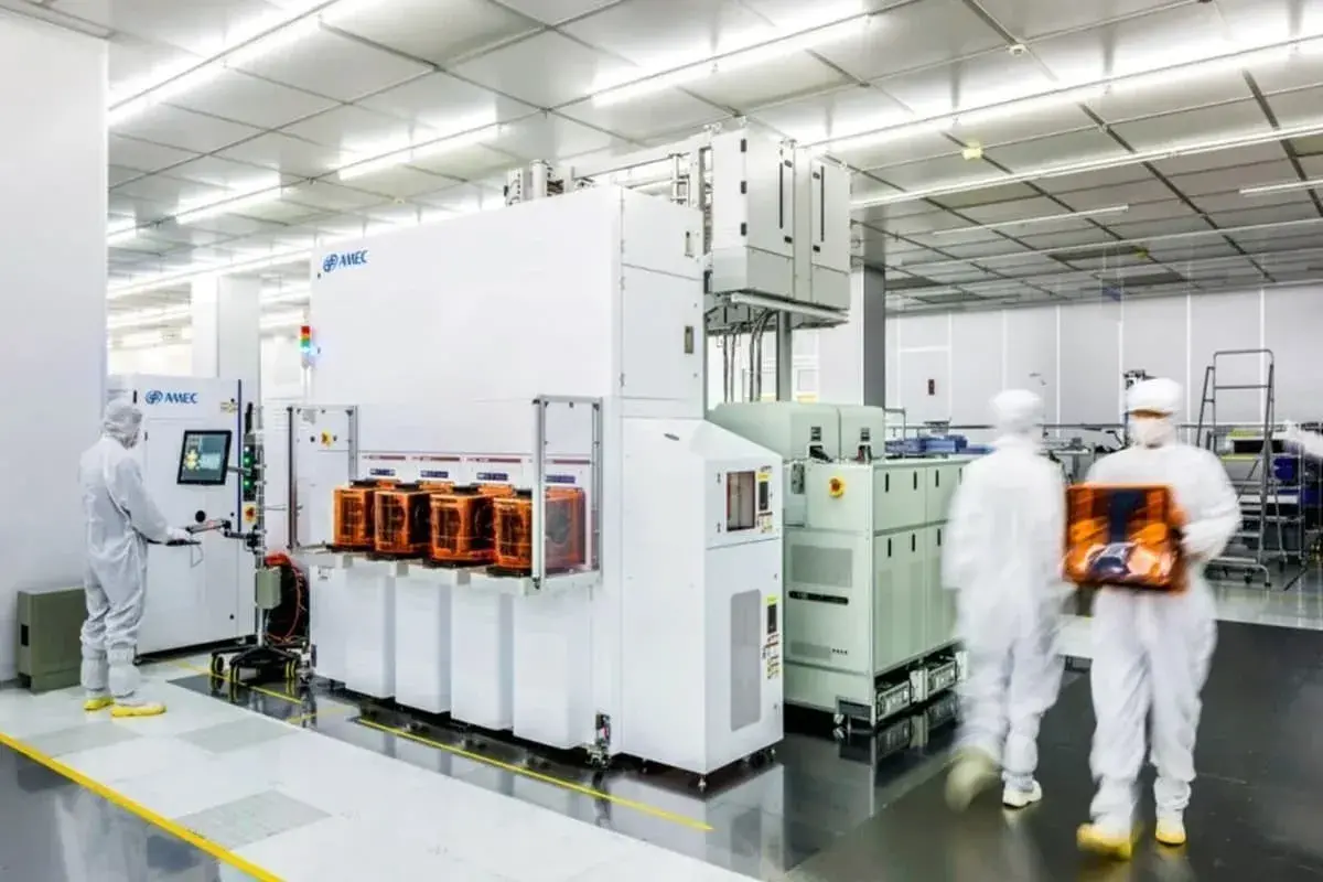 En este momento estás viendo El fabricante chino de herramientas con chips AMEC dice que las ganancias del primer semestre casi se cuadriplicarán en medio de una creciente demanda