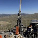 Dinero y «mucho ruido»: cómo la industria estadounidense de minerales críticos compite con la de China