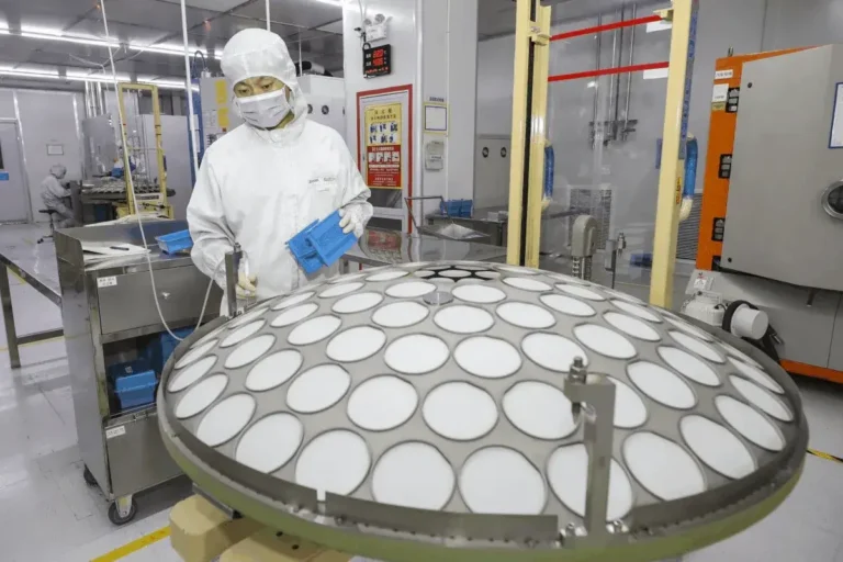 Investigadores chinos multiplican por 100 la durabilidad de memorias futuras mediante un avance en semiconductores