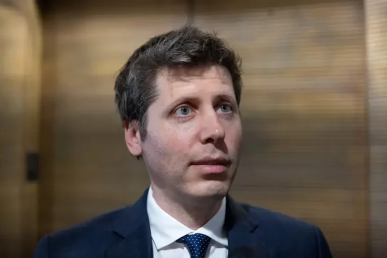 OpenAI reconoce el «incidente de la wiki» y la necesidad de mayor transparencia en torno al comportamiento imprevisto de la IA