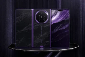 Lee más sobre el artículo Huawei presenta un nuevo teléfono inteligente de triple pliegue equipado con un chip Kirin basado en la «Ley de Escalamiento Tau»