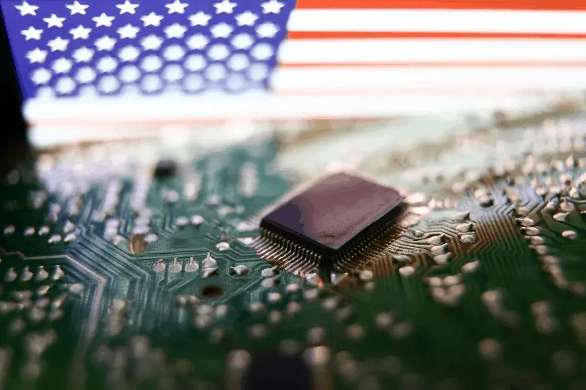 En este momento estás viendo Las propuestas de China para prohibir la exportación de tecnologías de IA podrían generar costos a corto plazo, pero beneficios a largo plazo