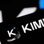 La tarjeta de crédito con IA de Kimi convierte los gastos en cuotas de computación, aunque con limitaciones