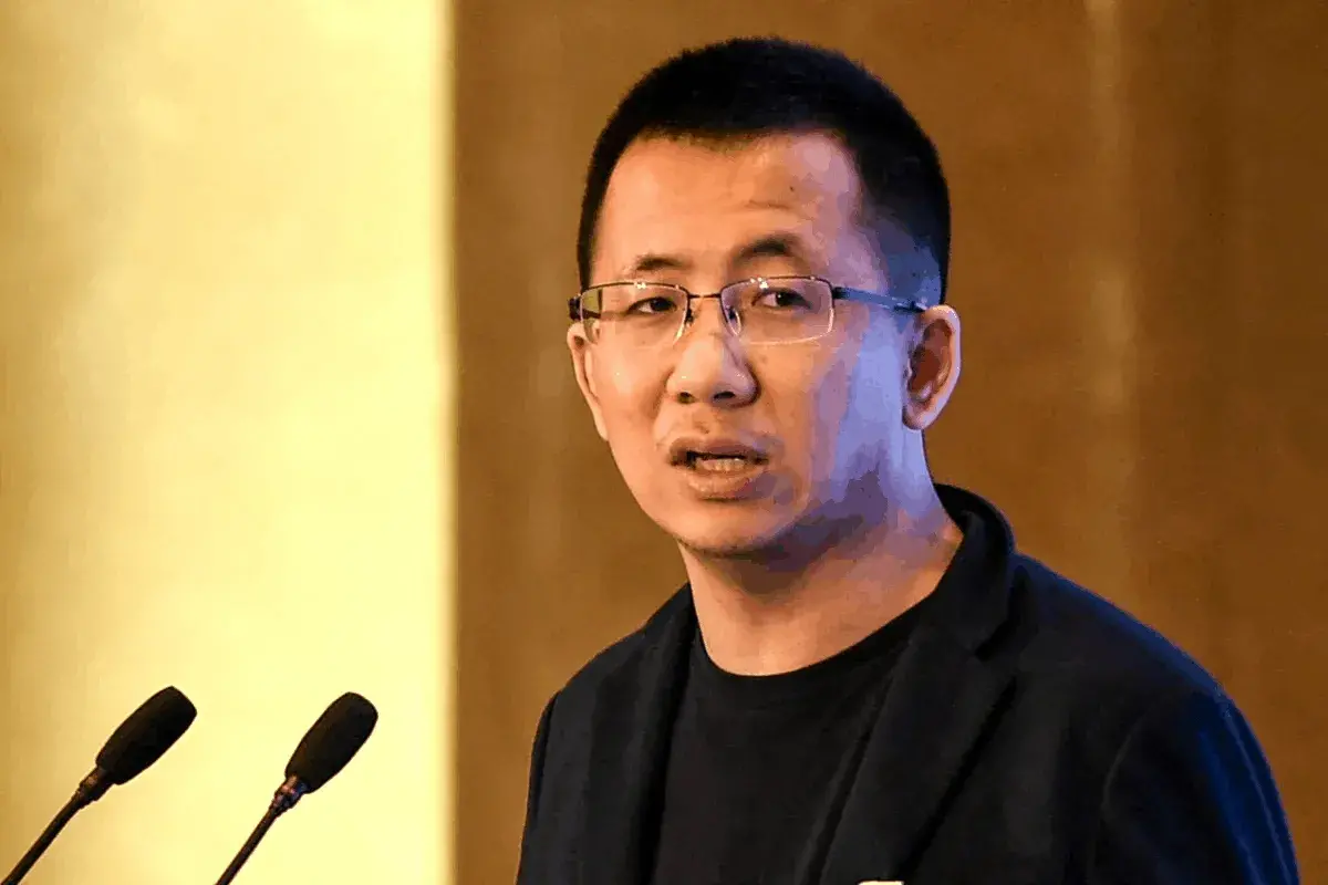 En este momento estás viendo Zhang Yiming, de ByteDance, encabeza la lista de los más ricos de China con 99.700 millones de dólares, impulsado por el auge de la inteligencia artificial