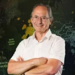 El premio Nobel Michael Levitt: La IA se aplicará a todas las fases del descubrimiento y desarrollo de fármacos