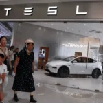 Tesla firma un acuerdo para integrar Alipay en sus vehículos ante una creciente competencia en China
