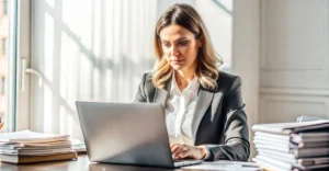 Lee más sobre el artículo BriefCatch aborda los errores de la IA con un conjunto ampliado de herramientas para la redacción jurídica